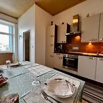 Abdalla דירה קניטלפלד