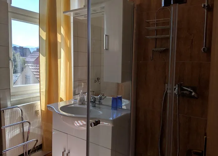 Abdalla Апартаменты Книттельфельд