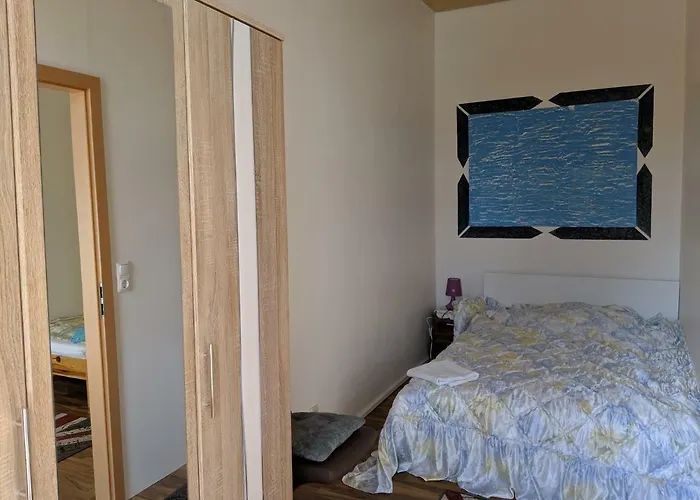 Abdalla Апартаменты Книттельфельд